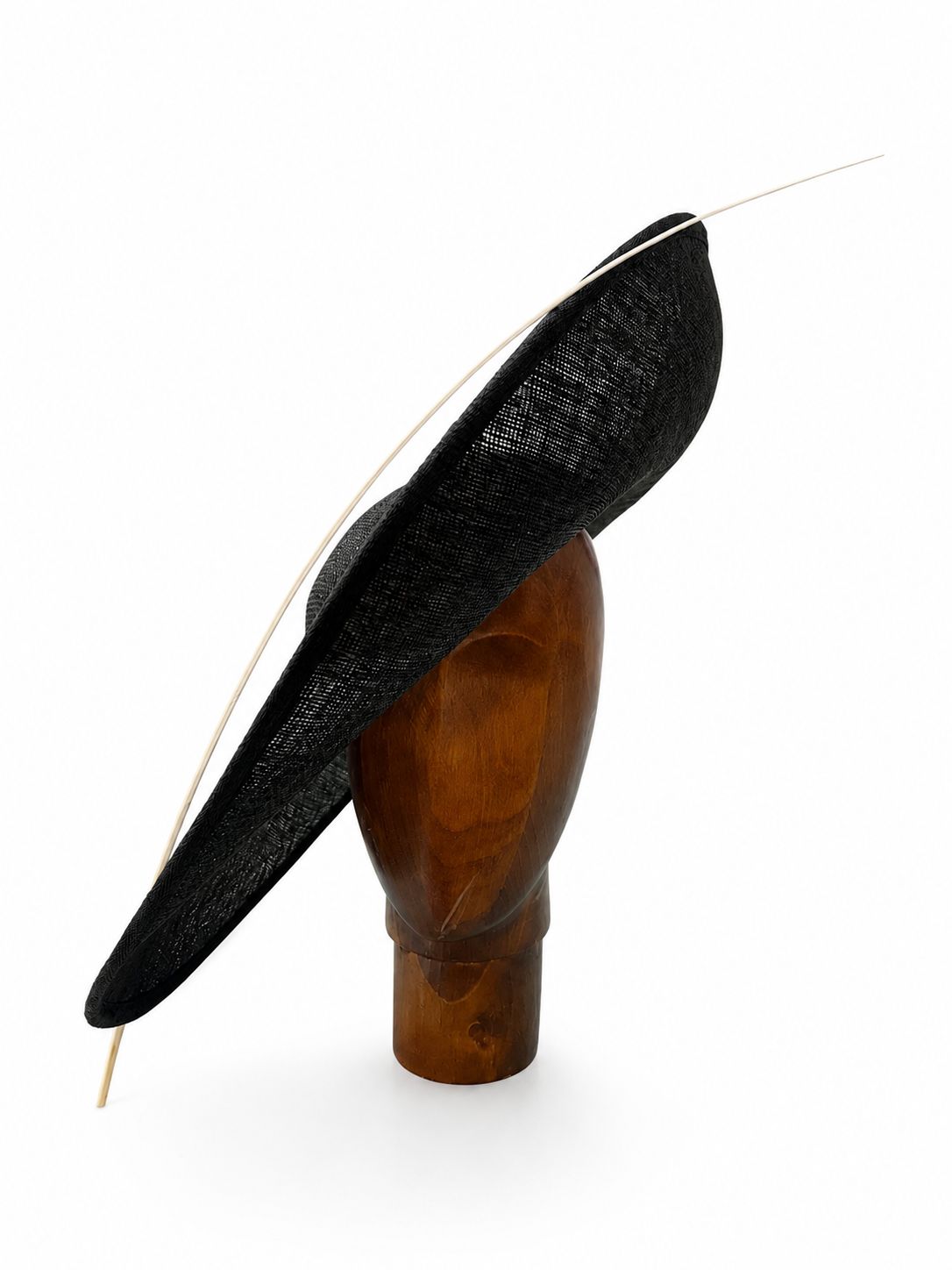 sombrero ala con raquis para boda